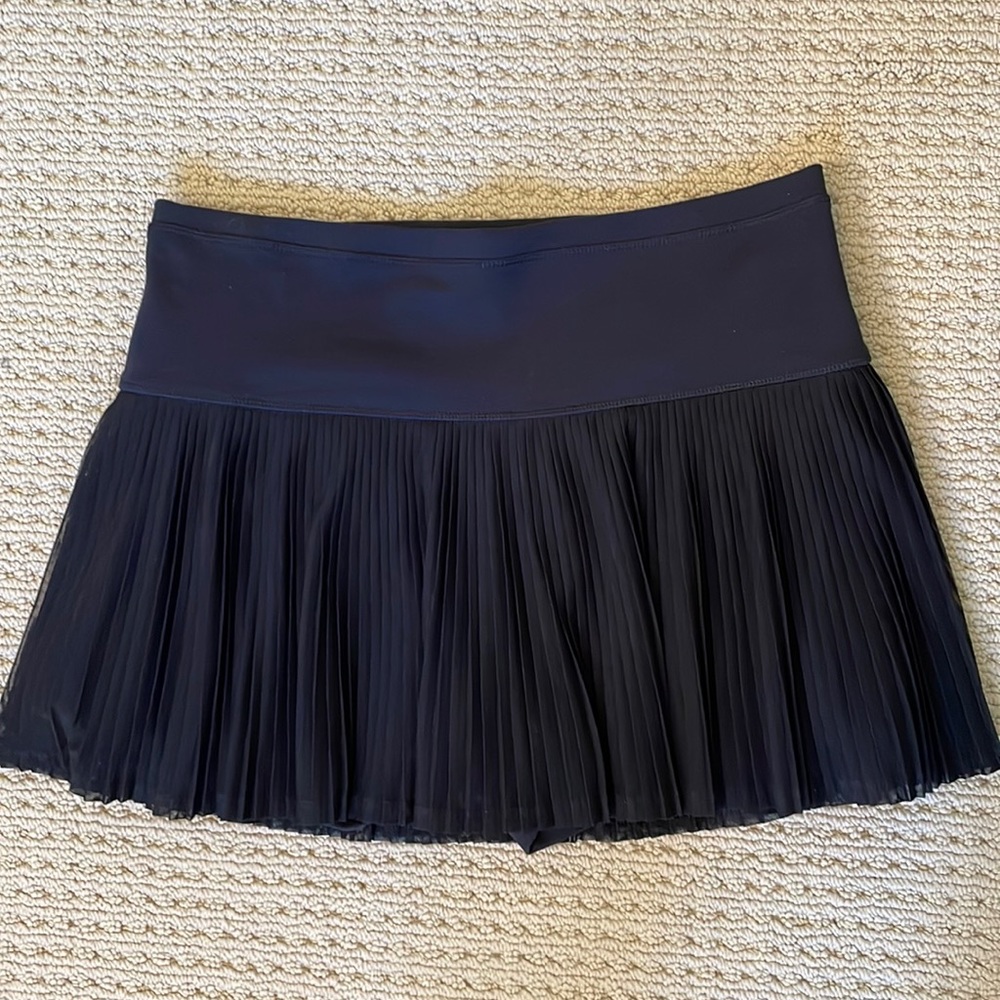 IBKUL Solid Mesh Skort
